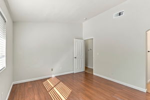 026_F8_2113 Shelby Creek Ct