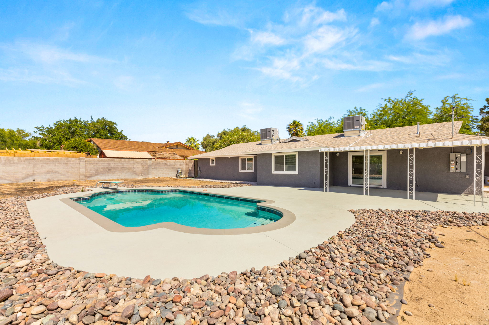 Pool - Outdoor