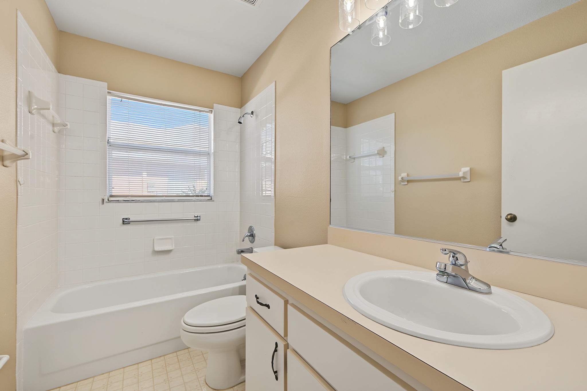 Bathroom2