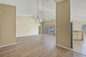 Dining Room3