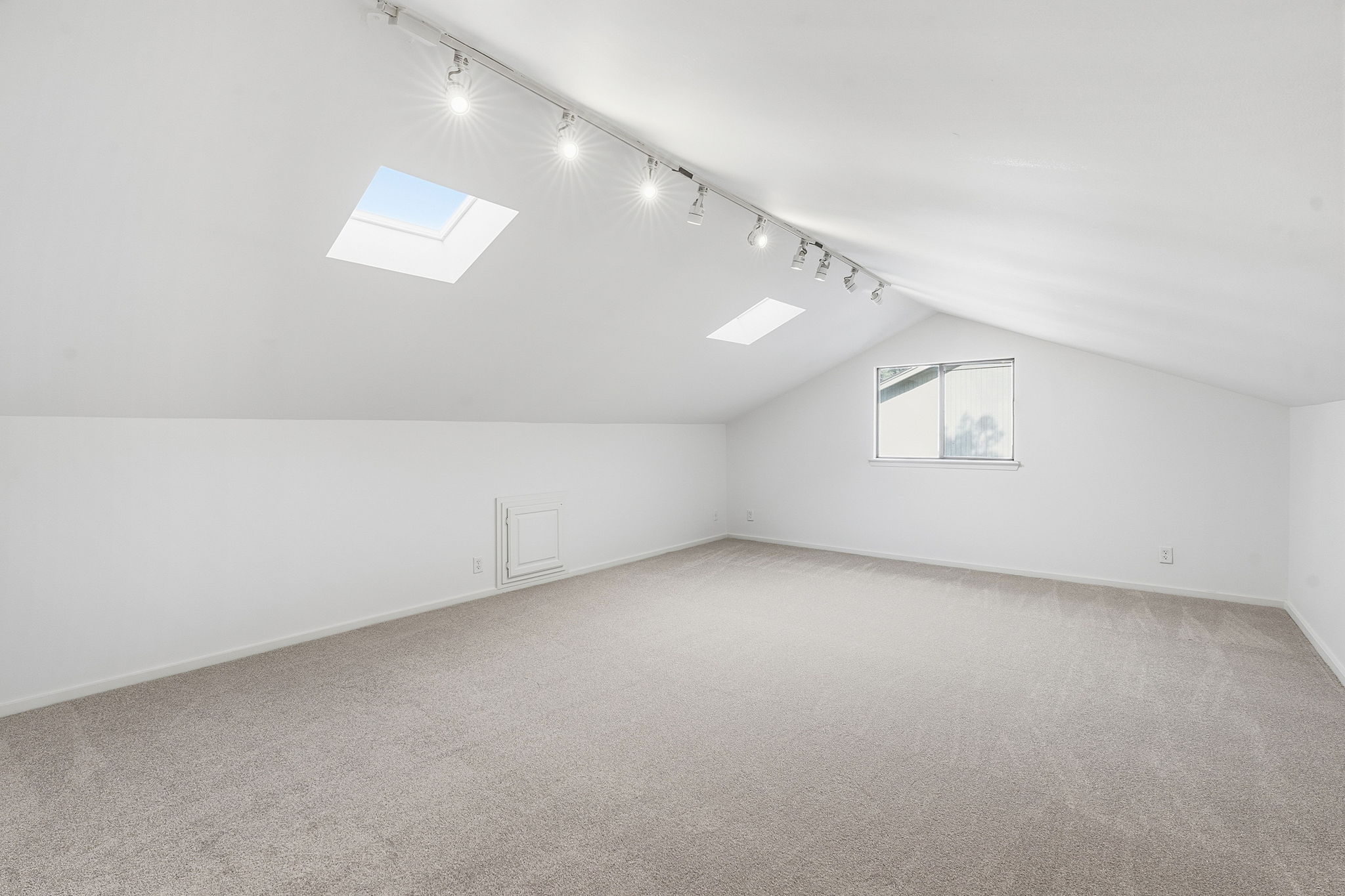 Upstairs Game Room