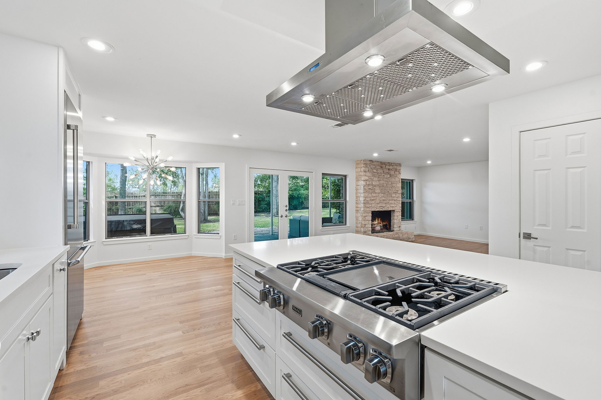 Kitchen/Breakfast Area