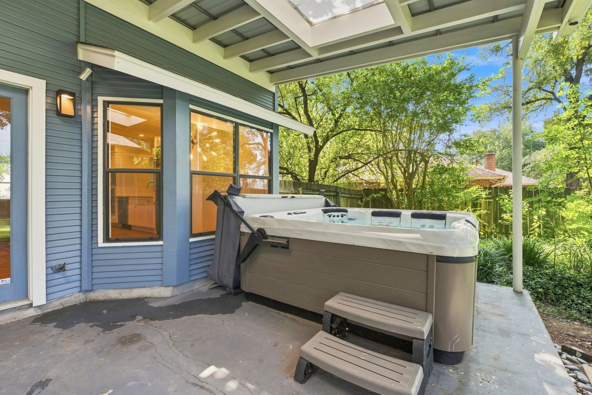 Hot Tub