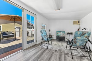 Edmore Ave-S1808-043.jpg