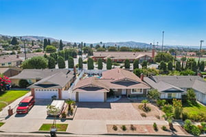 Edmore Ave-S1808-054.jpg