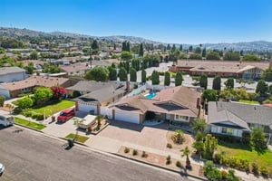 Edmore Ave-S1808-055.jpg