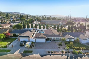 Edmore Ave-S2008-015.jpg