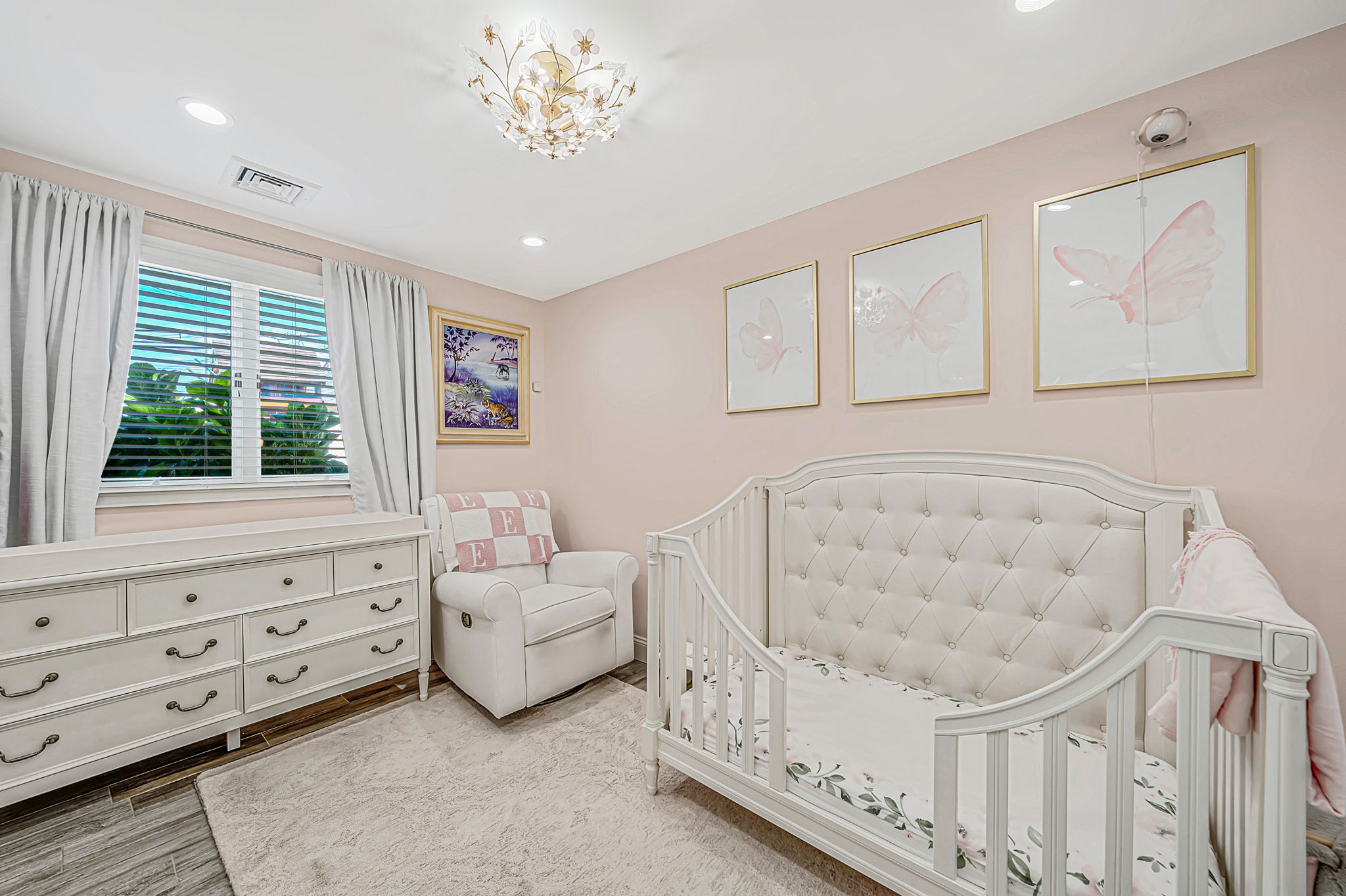  Photo 36
