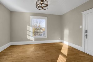 2115 University Ave NE, Minneapolis, MN 55418, USA Photo 4