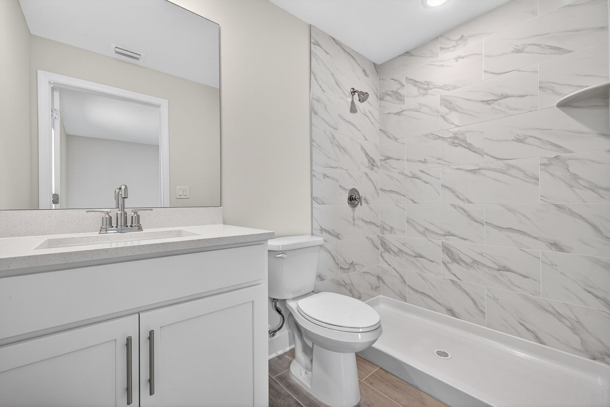 Guest Bathroom 2