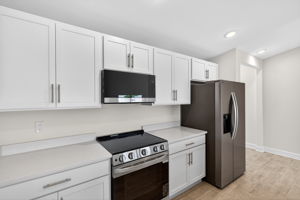 Kitchen 3 of 4