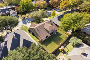 2116 Winding Creek Dr S, Grapevine TX