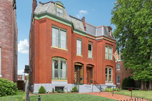 2116 Victor St-007.jpg