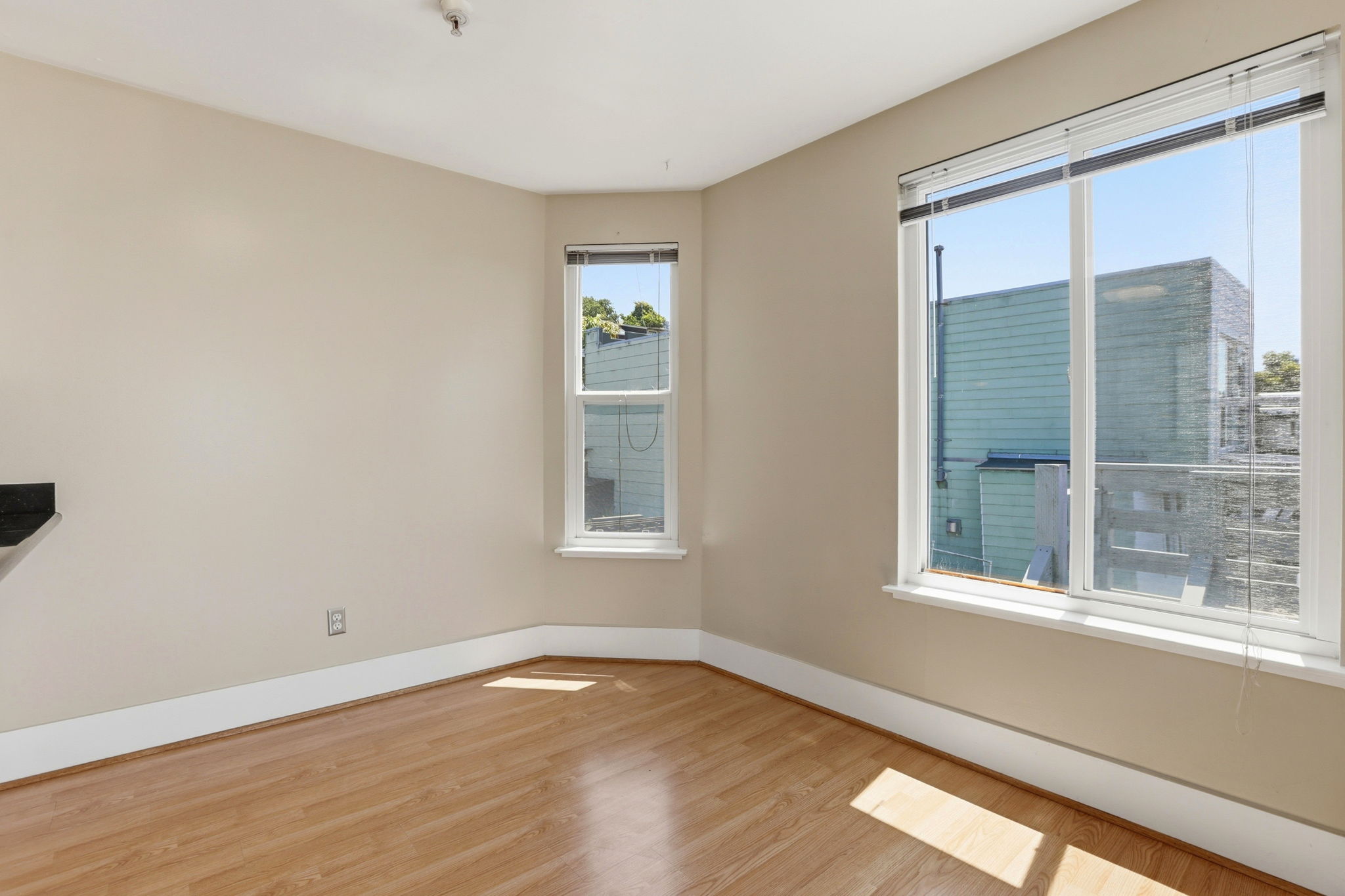 016_F8_2117 22nd St