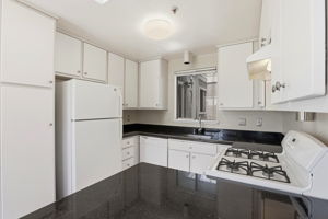 013_F8_2117 22nd St