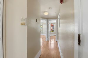 017_F8_2117 22nd St
