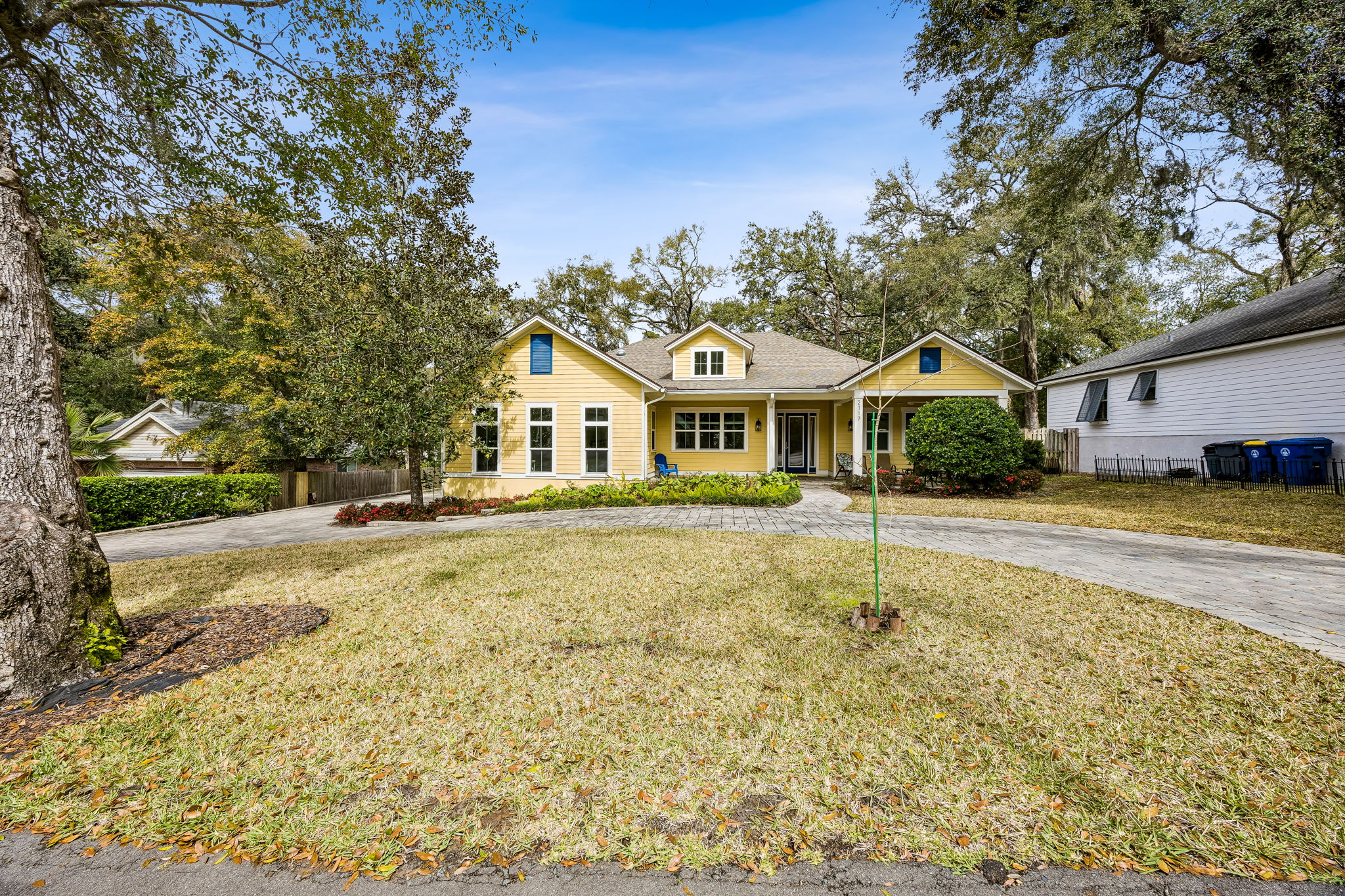 Welcome to 2117 Alachua St