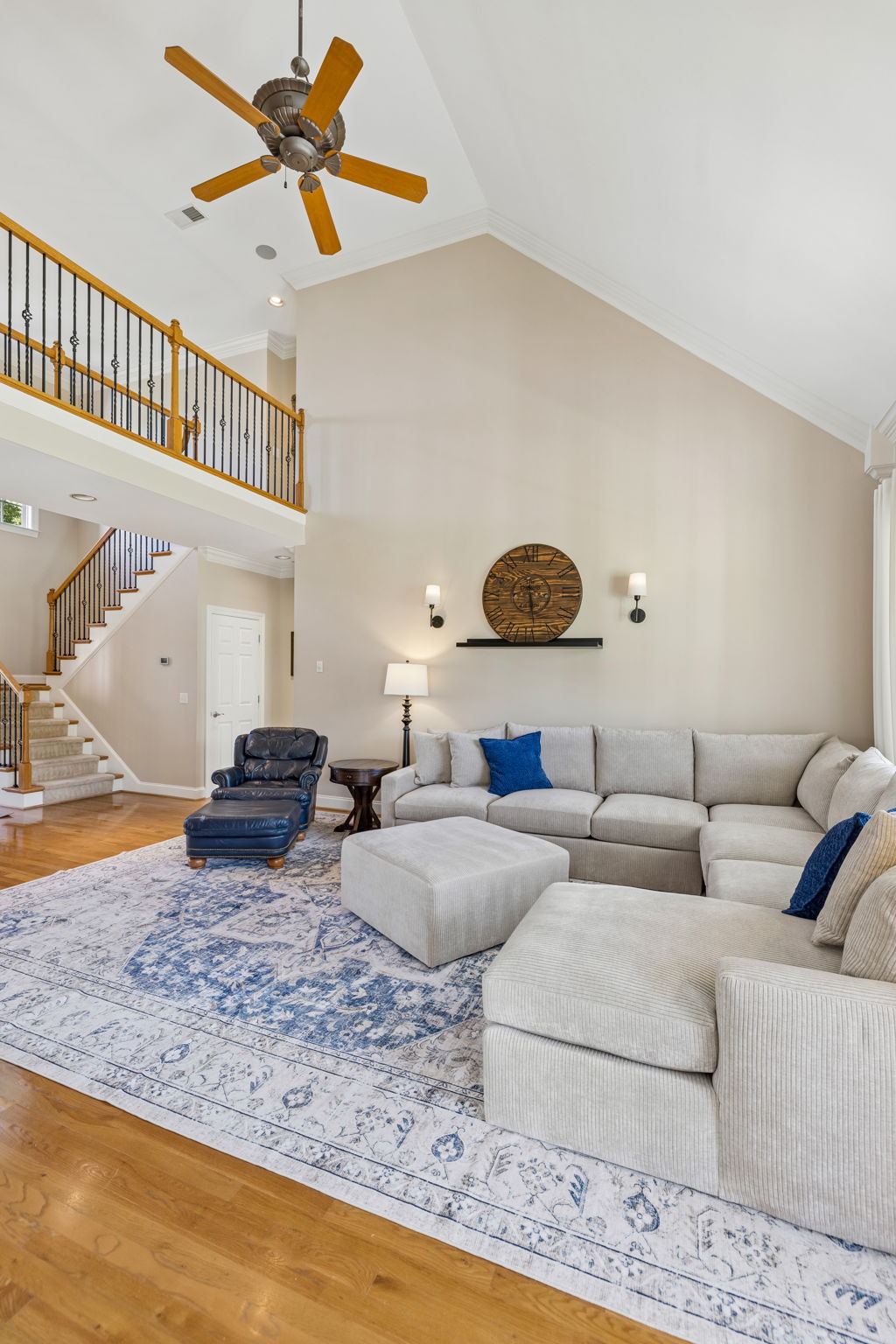  Photo 30