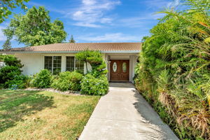 004_2117 Lido Cir