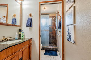 036_2117 Lido Cir