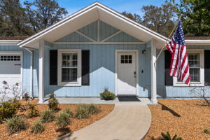 Front Entry Detail