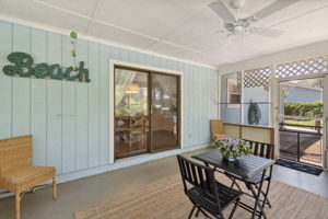 Screened-in Porch