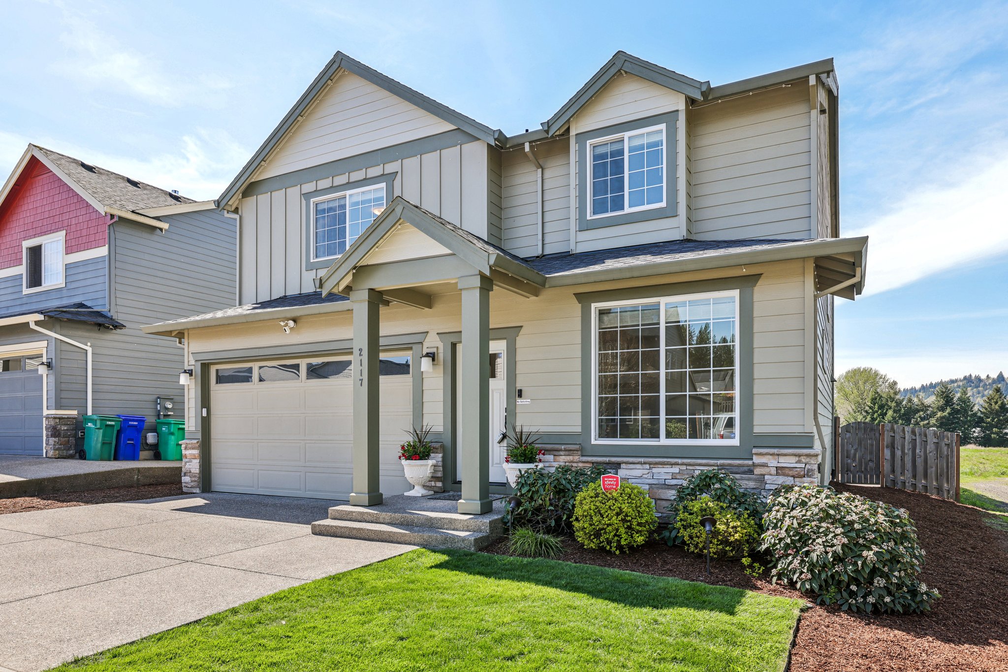 SE Cochran Dr-S0704-002.jpg