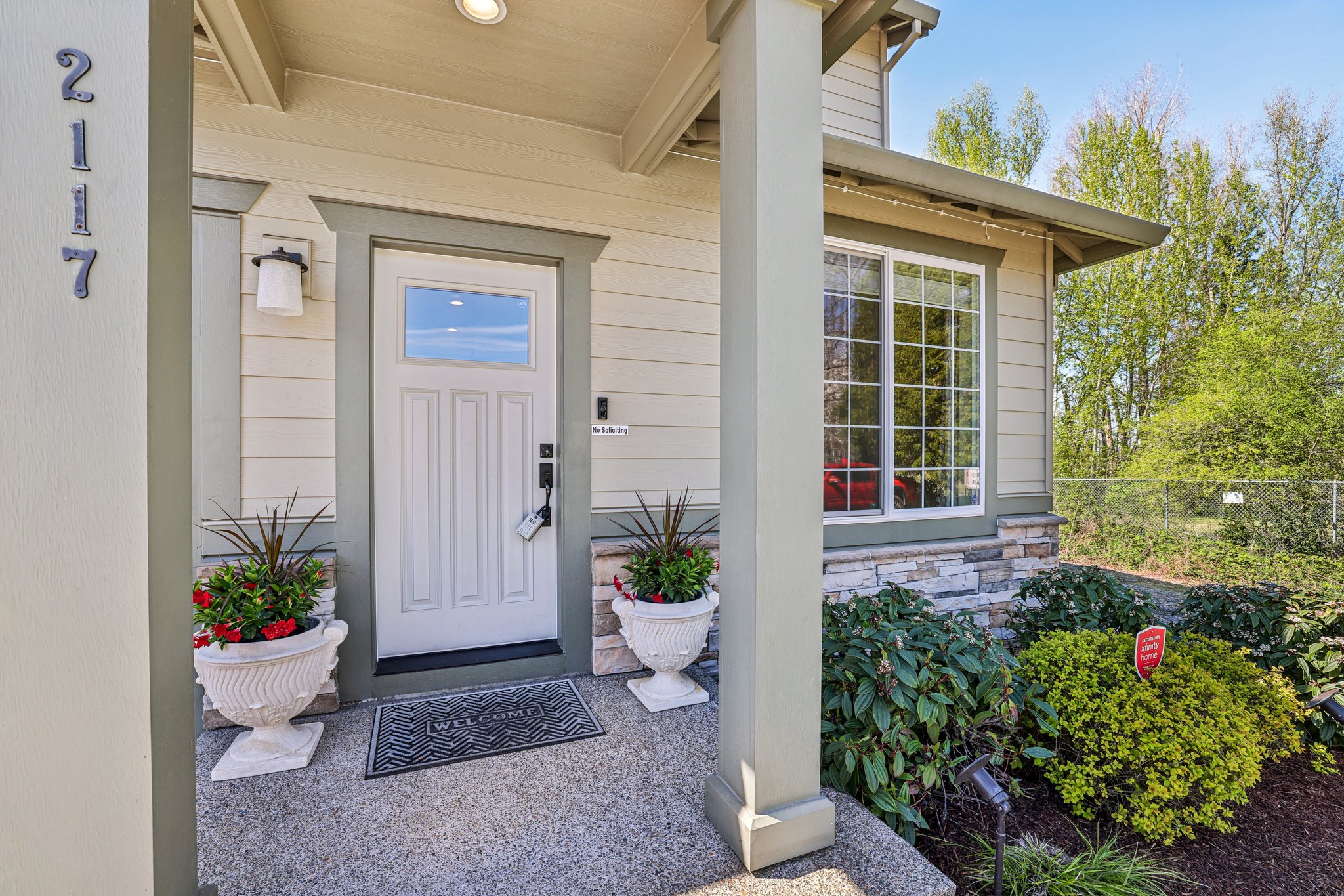 SE Cochran Dr-S0704-007.jpg