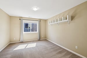 SE Cochran Dr-S0704-035.jpg