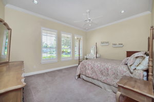 2118 Whitfield Ln, Orlando, FL 32835, USA Photo 27