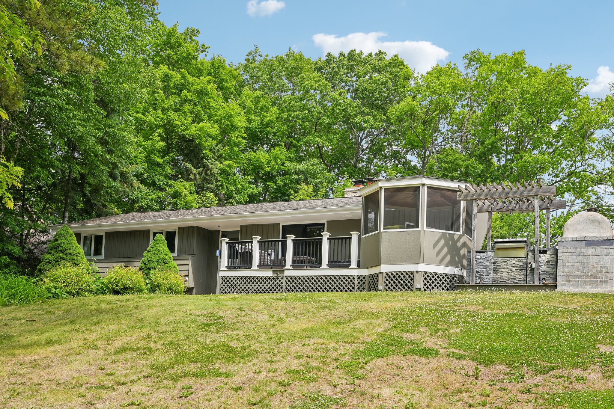 Mary Lynn Dr-S0506-007.jpg