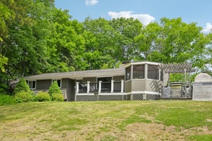Mary Lynn Dr-S0506-007.jpg