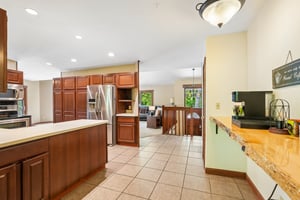 Mary Lynn Dr-S0506-015.jpg