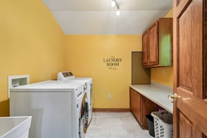 Mary Lynn Dr-S0506-037.jpg
