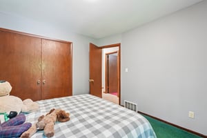 Mary Lynn Dr-S0506-052.jpg