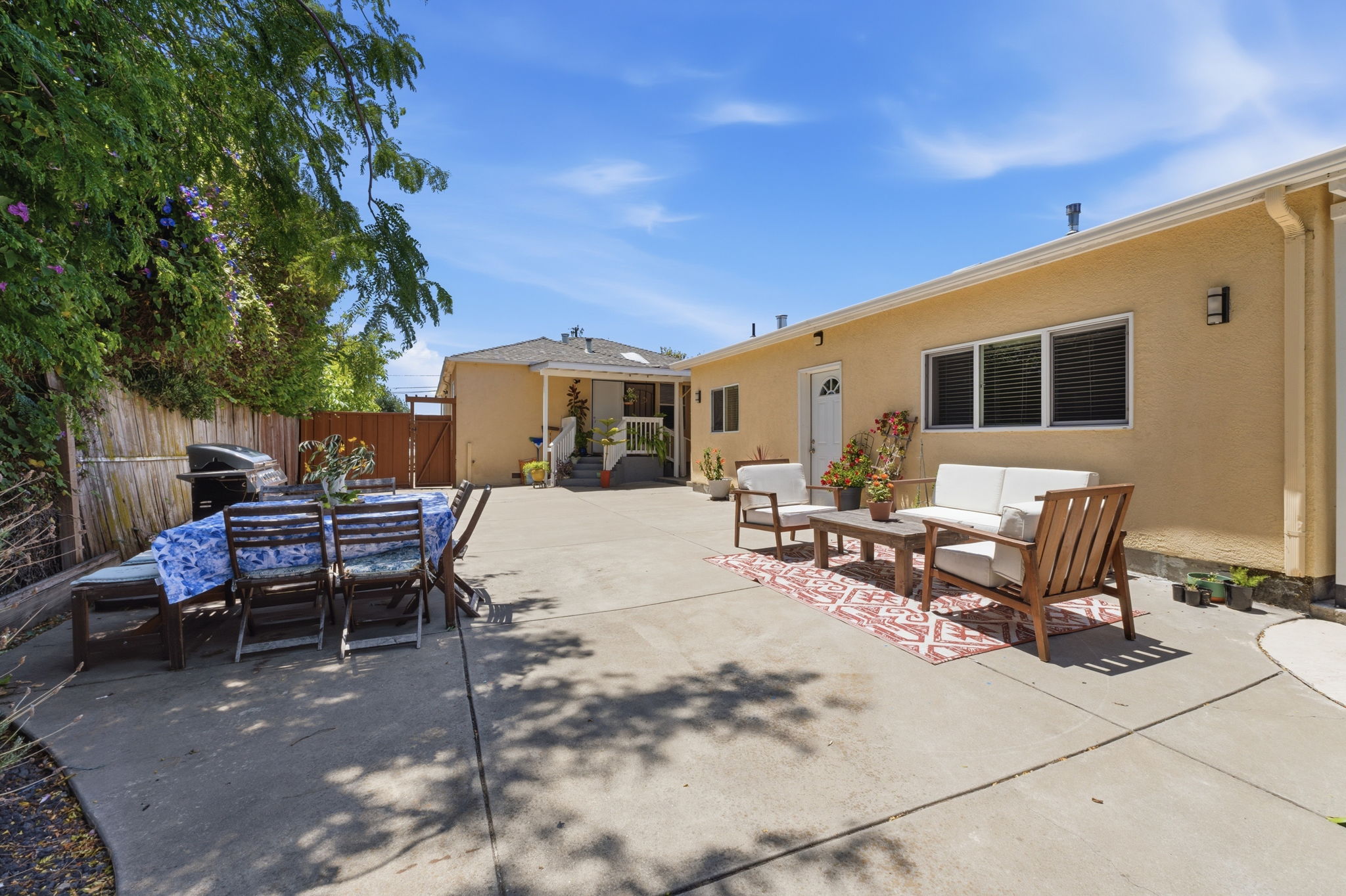  Photo 30