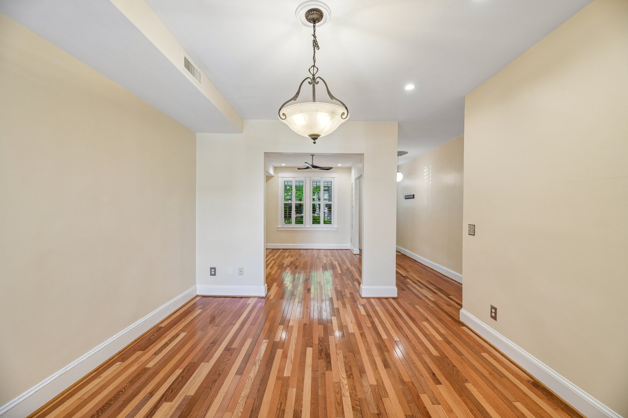 3rd St NE-S2404-016.jpg