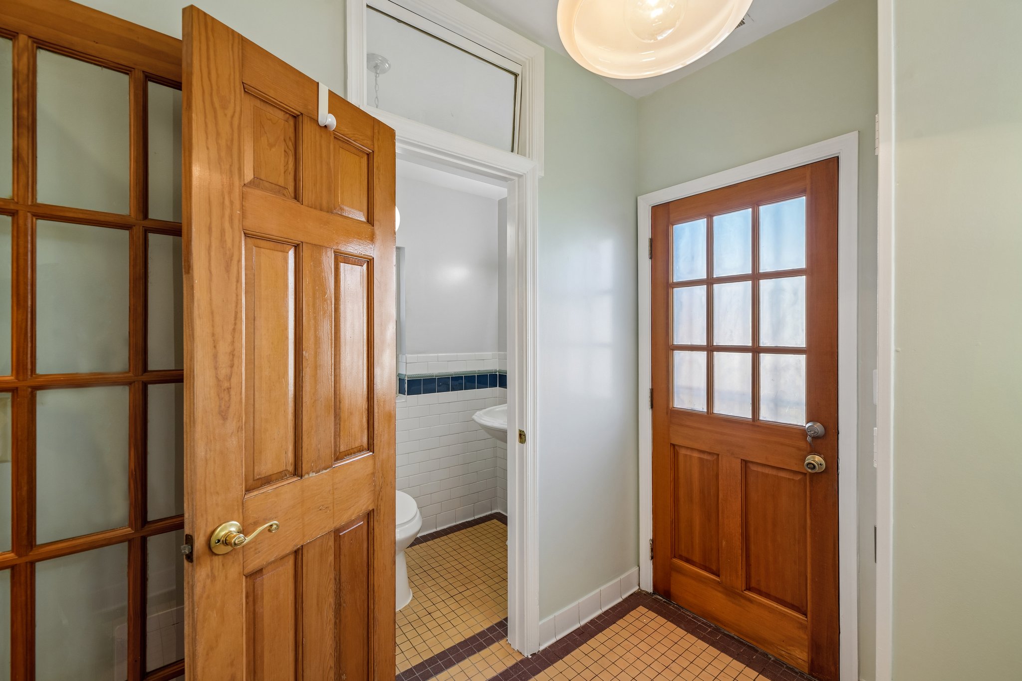 3rd St NE-S2404-024.jpg