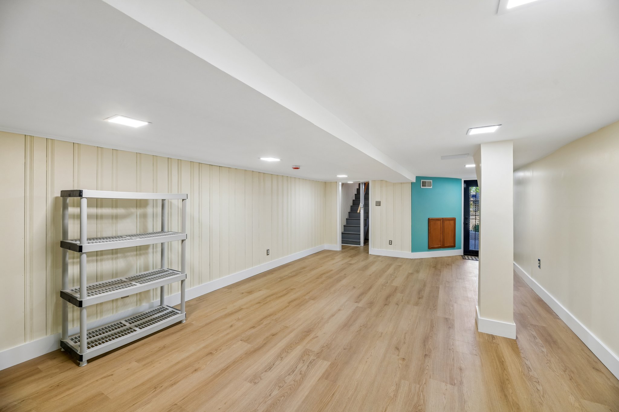 3rd St NE-S2404-056.jpg