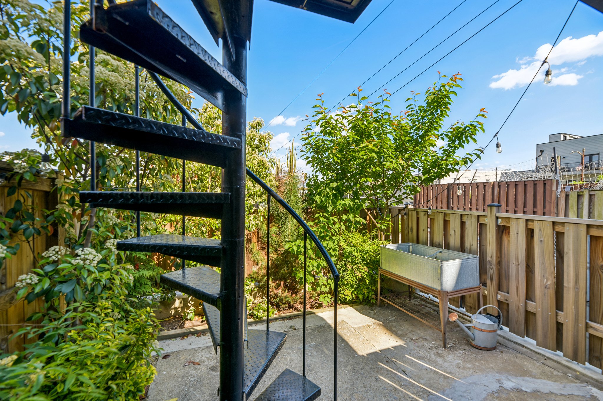 3rd St NE-S2404-071.jpg