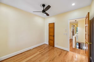 3rd St NE-S2404-038.jpg