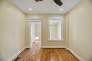 3rd St NE-S2404-040.jpg