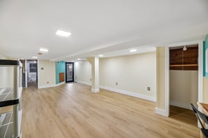 3rd St NE-S2404-055.jpg