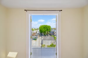 3rd St NE-S2404-060.jpg