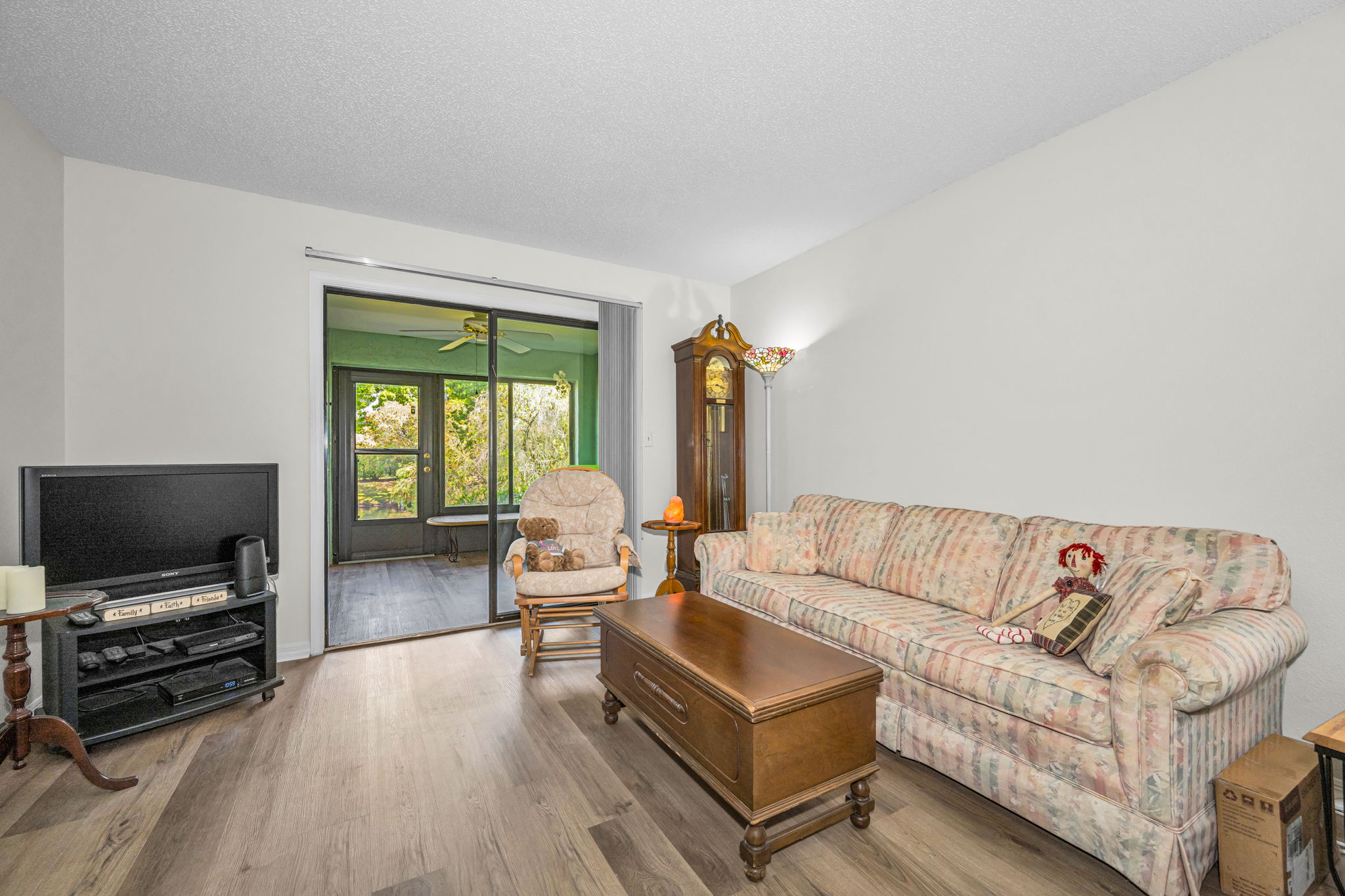 Living Room 3
