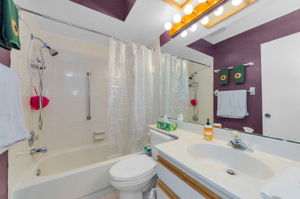 Bathroom 2a