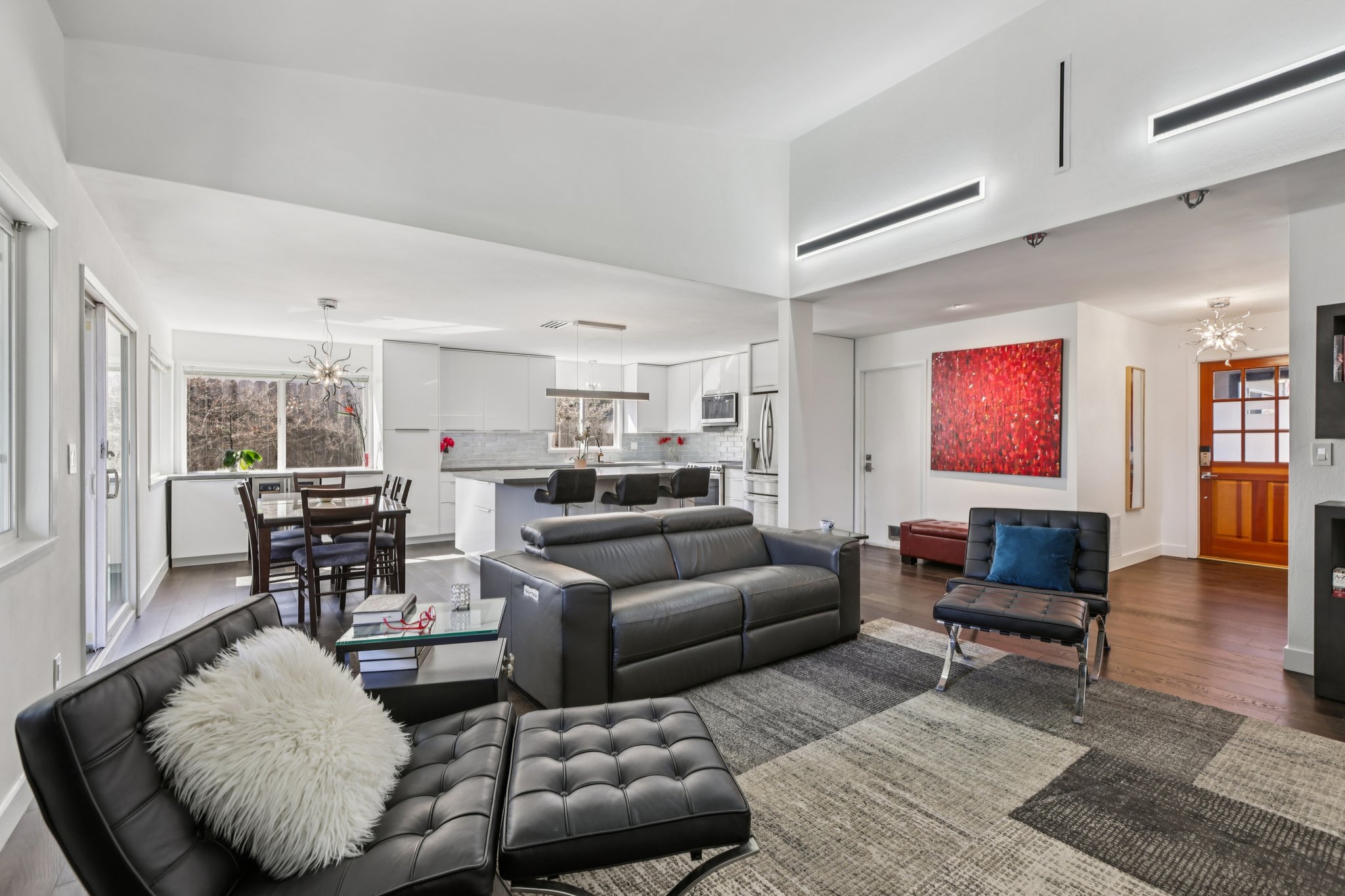 Eaton Ct-L1103-008.jpg
