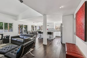 Eaton Ct-L1103-009.jpg