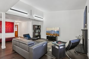 Eaton Ct-L1103-010.jpg