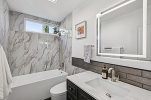 Eaton Ct-L1103-020.jpg